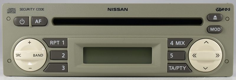 Montaggio autoradio su nissan micra