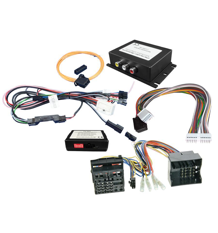 A/V and reverse camera input interface BMW Professional CIC Top View