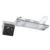 Skoda Yeti Retrocamera integrata alla luce targa con linee guida