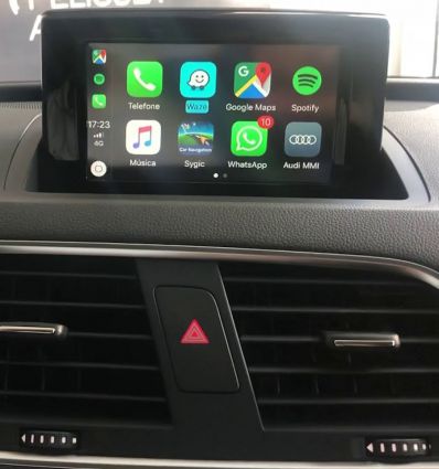 Audi Q3 A1 CarPlay and Android Auto integration interface