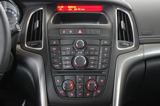 Opel Vauxhall GM USB / SD / AUX Interface Xcarlink